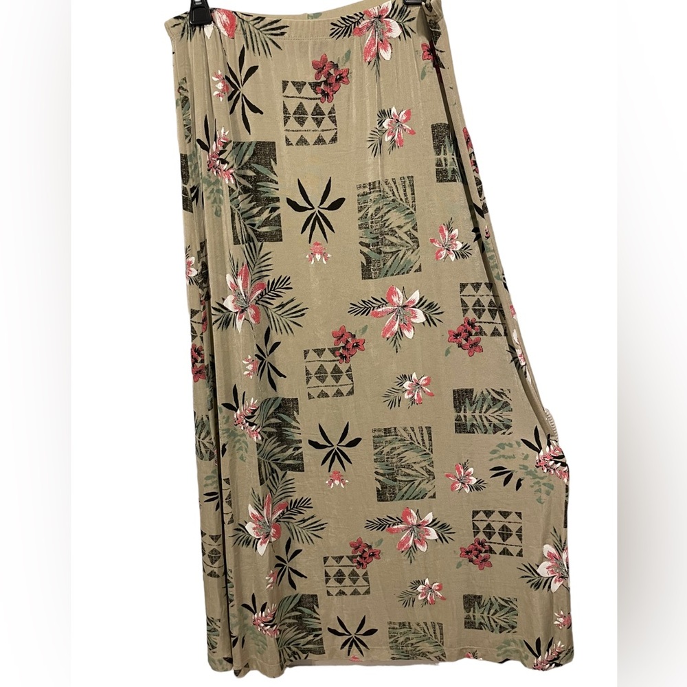 Slinky Brand Vintage Tropical Hawaiian Tribal Luau Vacation Island Floral Skirt